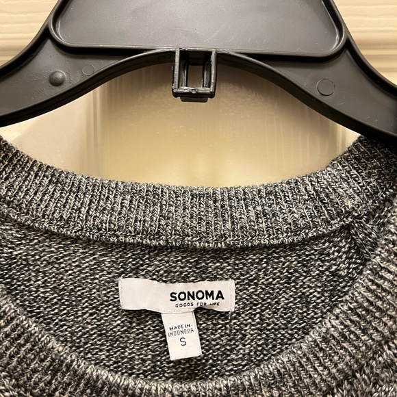 Gray sweater - Picture 2 of 4